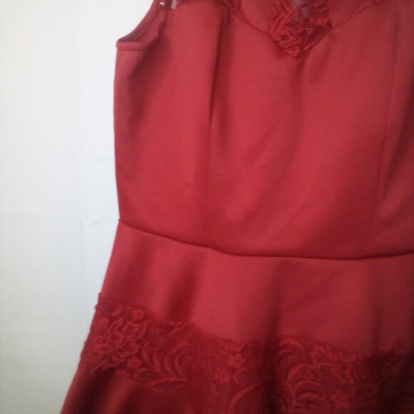Three Pink Hearts Trixxi Dress Women XL Sleeveless Lace Detail Party Holiday Red - Picture 5 of 16